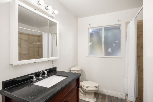 620 S Euclid, Anaheim, Orange, California, United States 92802, 4 Rooms Rooms,2 BathroomsBathrooms,Office,For sale,S Euclid,1064