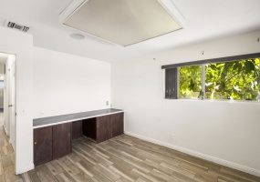 620 S Euclid, Anaheim, Orange, California, United States 92802, 4 Rooms Rooms,2 BathroomsBathrooms,Office,For sale,S Euclid,1064