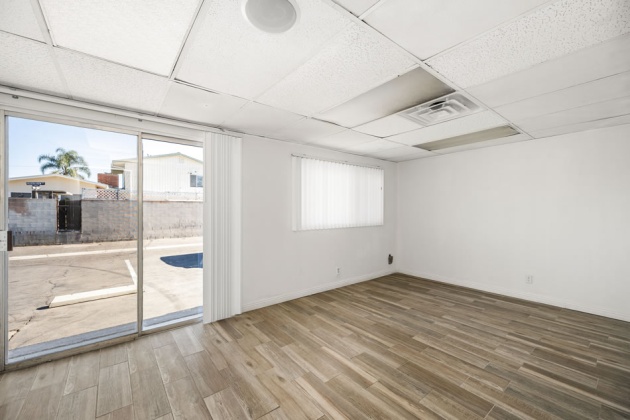 620 S Euclid, Anaheim, Orange, California, United States 92802, 4 Rooms Rooms,2 BathroomsBathrooms,Office,For sale,S Euclid,1064